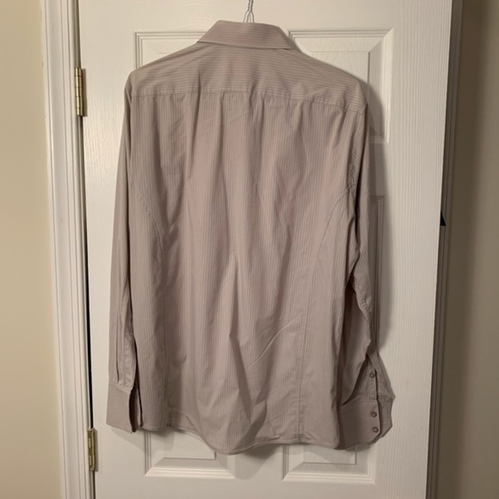 Report Button-Down - Picture 4 of 4